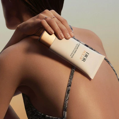 Dior Solar Le Baume Après-Soleil Soin Après-soleil Hydratant Et Rafraîchissant 4 Dior Solar Le Baume Après-Soleil Soin Après-soleil Hydratant Et Rafraîchissant – Image 2