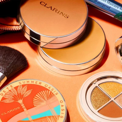 Clarins Ever Bronze & Blush Poudre Compacte Bonne Mine Ensoleillée Nutrition 5 Clarins Ever Bronze & Blush Poudre Compacte Bonne Mine Ensoleillée Nutrition – Image 3