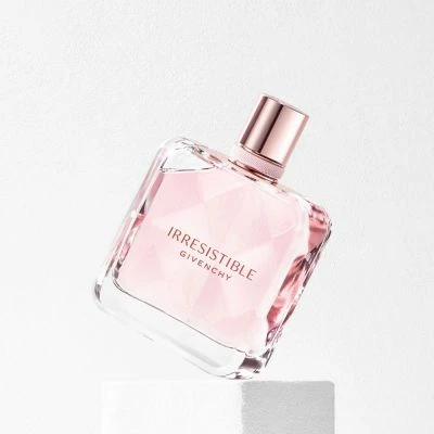 Irresistible Givenchy Eau De Toilette 7 Irresistible Givenchy Eau De Toilette – Image 5