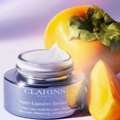 Clarins Nutri-Lumière Revive Crème Jour Embellissante Revitalisante -Guerlain Soldes Magasin nutri lum revive 4
