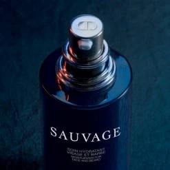DIOR Sauvage Soin Hydratant Visage Et Barbe - Hydrate La Peau Et Adoucit La Barbe -Guerlain Soldes Magasin sauvage soin hydratant visage et barbe hydrate la peau et adoucit la barbe 2
